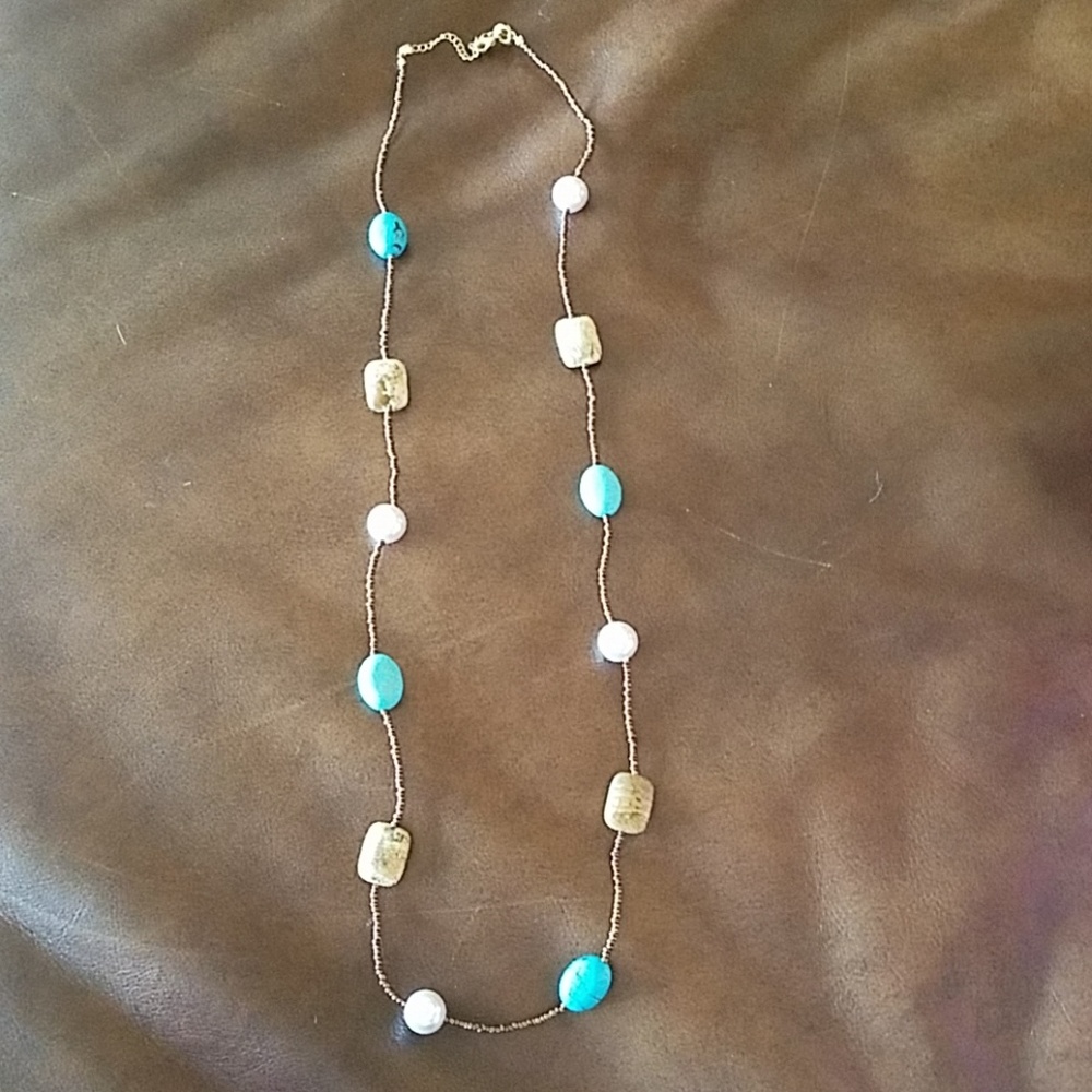 3 for $25 Sale 🌸Lia Sophia Capri Necklace🌸